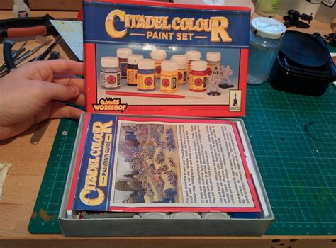 Unboxing - Citadel Colour Paint Set 1994 (The start of my "Whats in the ...