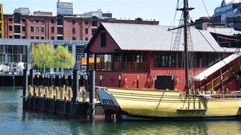 Boston Tea Party Museum: tickets, prices, tours, etc. - Hellotickets