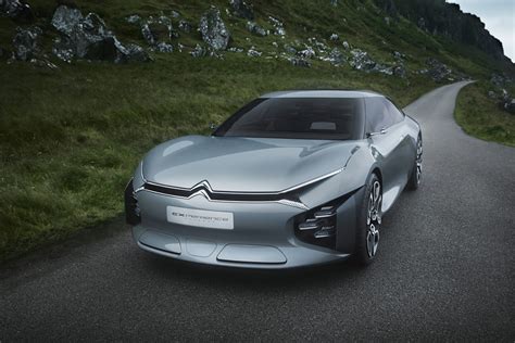 Citroën CXPERIENCE concept Page 1