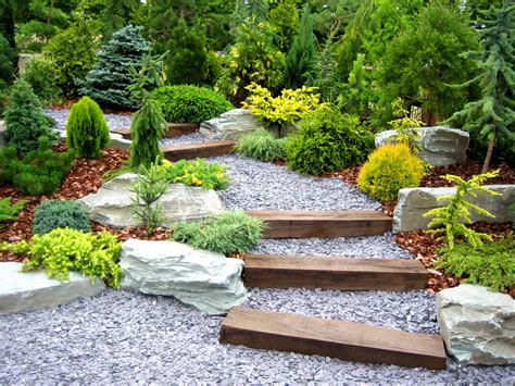 Everything You Need to Know About Using Garden Pebbles