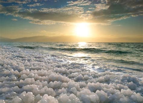 The Most Staggering Health Benefits Of Dead Sea Salt - Health Cautions