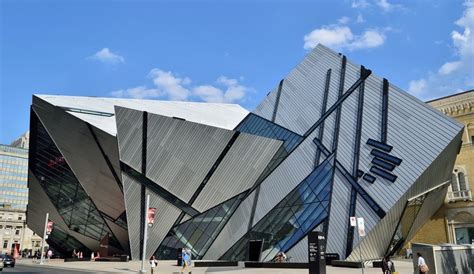 Revisiting Canada's Most Hated Building - Azure Magazine