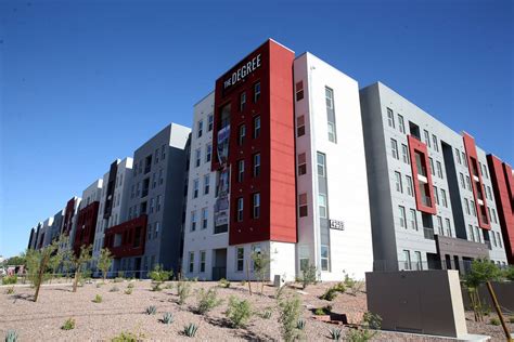 New UNLV dorms are big step toward community on campus | VIDEO | Las ...