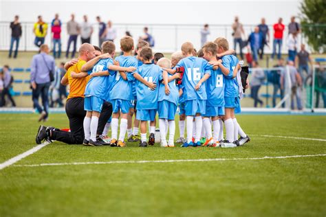 Coaching Youth Soccer - Togetherness and Team Identity