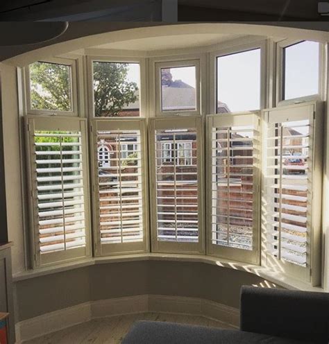 Curved Bay Window Blinds : Fitting Venetian Blinds In A Bay Window ...