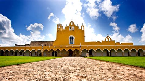 Yucatán - Izamal, Pueblo Mágico - Yucatán.Travel