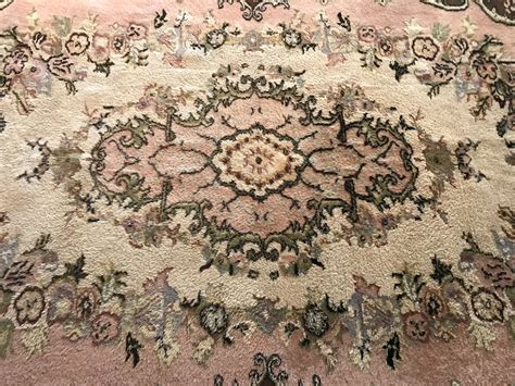 The Distinctive Features of Oushak Rugs and Home Décor Tips