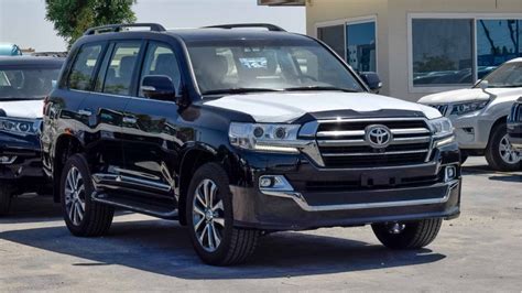 Toyota Land Cruiser VX V8 DIESEL for sale. Black, 2019