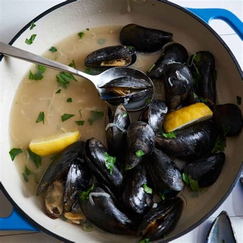 Mussels Recipe White Wine Garlic