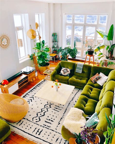 The Power of Colors: Green Interior Design Tips