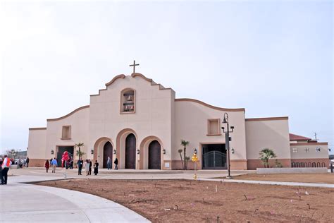 North America’s largest Catholic church opens in Visalia - The Sun ...