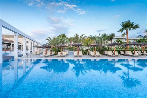 Main Pool – Blue Lagoon Resort