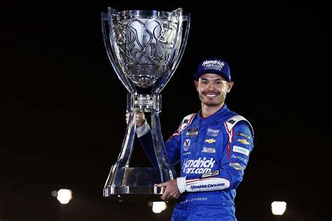 5 Key Moments in Kyle Larson’s Career as He Chases His 2nd NASCAR ...