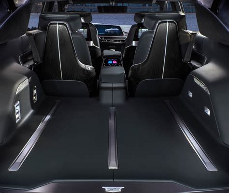 2024 Cadillac Lyriq Dimensions Interior - Meggy Malynda