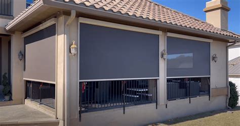 6 Reasons Why You Want Motorized Screens for Your Patio