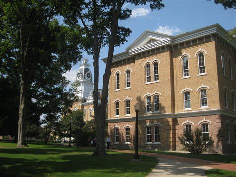 Bang for Your Buck: Hillsdale College - American Council of Trustees ...