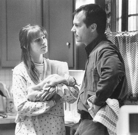 Still of Bill Paxton and Bridget Fonda in A Simple Plan (1998) | A ...