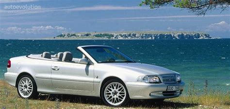 VOLVO C70 Convertible Specs & Photos - 1999, 2000, 2001, 2002, 2003 ...