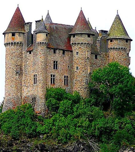 Medieval Castles France | Medieval Castle in Mauriac, France | The ...