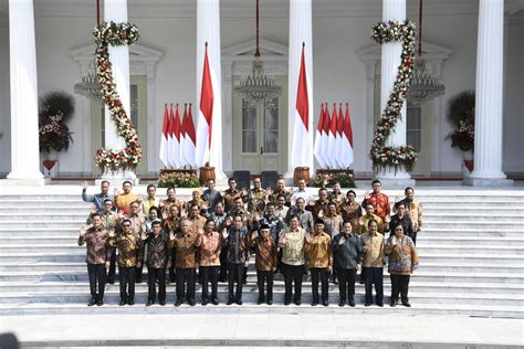 Tiga Kementerian Baru dalam Kabinet Jokowi Periode Kedua - Berita ...