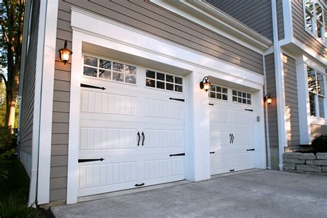 [SOLD] Clopay Gallery Garage Door 10'0" Wide X 8'0" High * Canadian ...