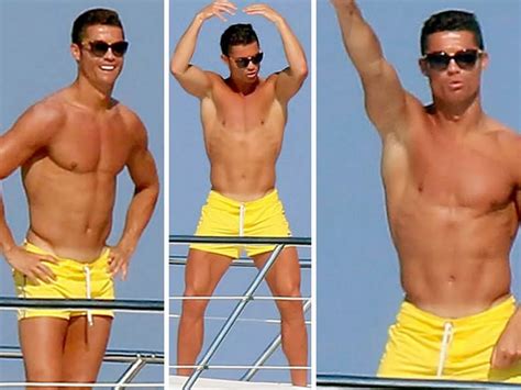 Cristiano Ronaldo Dancing Skills