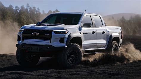 2024 Chevrolet Colorado ZR2 Bison Debuts With 35-Inch Tires, 5 Skid Plates