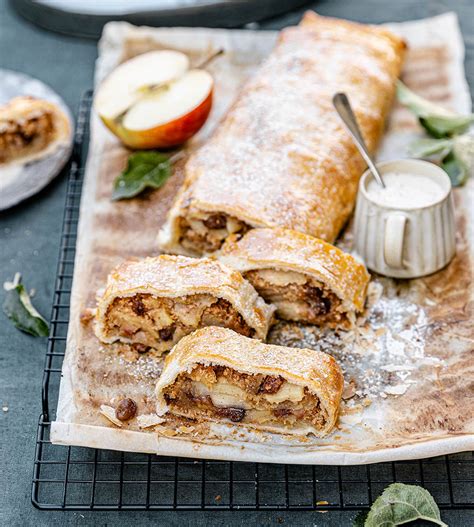 The History & Recipe for Apfelstrudel | BULB