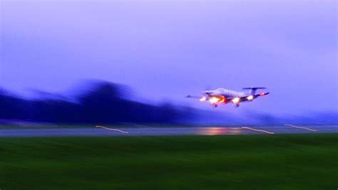 Landing In Storms? - Aviation Safety