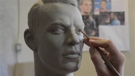 Sculpting a head in clay - YouTube