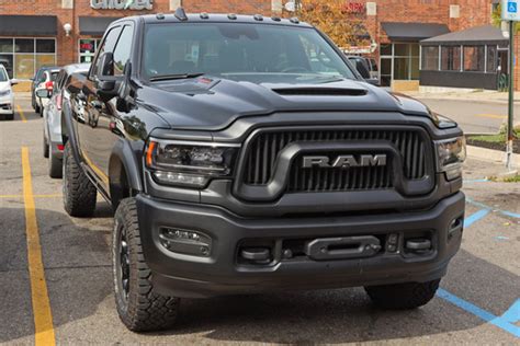 Spy Shots: RAM 2500 Power Wagon Gains Hood Scoop | SVTPerformance.com