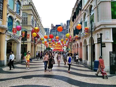 Senado Square : Macau | Visions of Travel