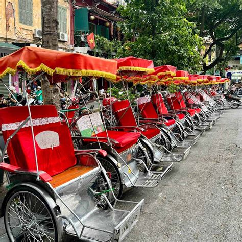 5 Reasons to stay in the Old Quarter Hanoi in 2024 - Truly Expat Travel