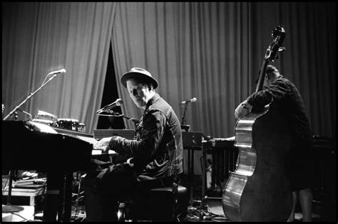 Tom Waits Live MP3s and more: "Tadd"pole galaxy