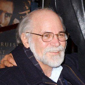 Ron Kovic - Age, Family, Bio | Famous Birthdays