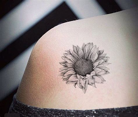 Realistic Black Sunflower Shoulder Tattoo Ideas for Women - Delicate ...