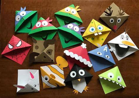 many different types of origami birds on a table