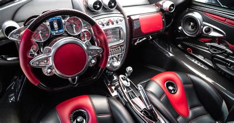 The Pagani Huayra’s Breathtaking Interior Is An Absolute Work Of Art ...