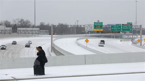 Power Outages Linger in Texas After Deadly Ice Storm - The New York Times