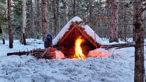 3 Winter Camping Shelters in 10 minutes, complete and warm survival ...