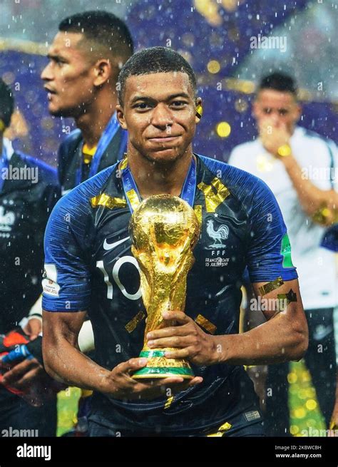 Mbappe world cup trophy hi-res stock photography and images - Alamy