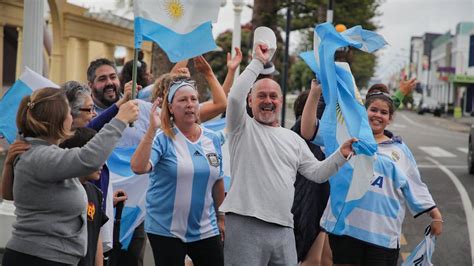 France v Argentina: Ecstatic fans celebrate at Napier Sound Shell: ‘We ...