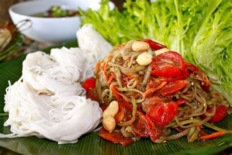 Khmer Food, Cambodian Food, Indian Food Recipes, Asian Recipes, Ethnic ...