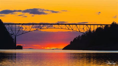 Photos: Crescent moon makes for stunning sunset at Deception Pass ...