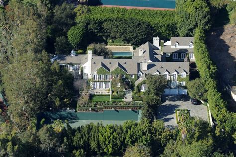 Tom Cruise is Selling His Beverly Hills Mansion for $50 Million ...