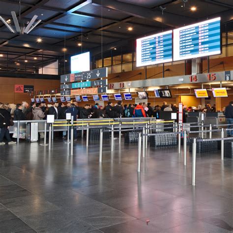 24,844 million passengers crossed the tarmac at Charleroi airport in ...