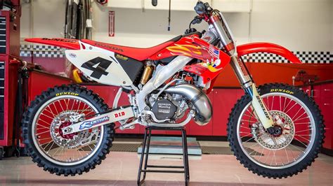 How Do I Tell What Year My Cr250 Is? The 5 Latest Answer ...