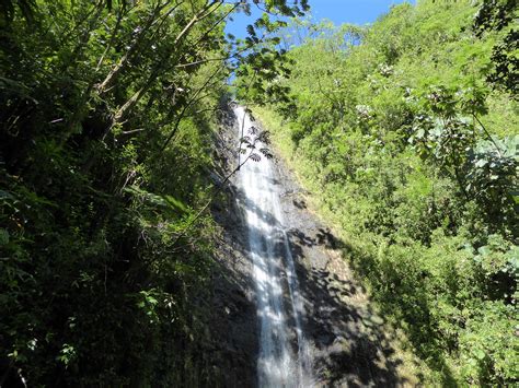 The 10 Best Waterfall Hikes in Oahu - Walk a While with Me