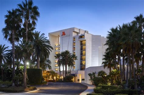 NEWPORT BEACH MARRIOTT HOTEL & SPA - 555 Photos & 495 Reviews - Hotels ...