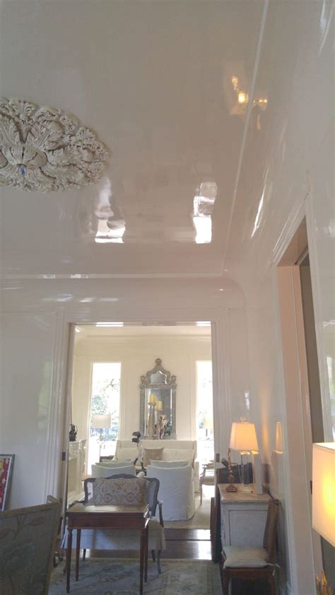 White high gloss sitting room in 2021 | Fine paints of europe ...